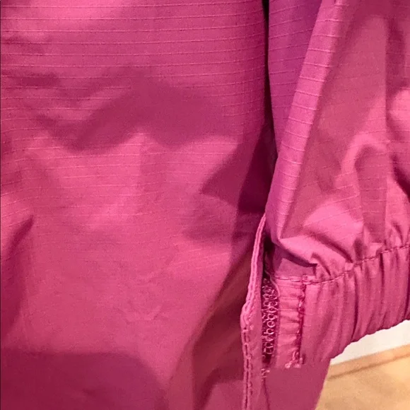 L L Bean Raincoat - Picture 8 of 11